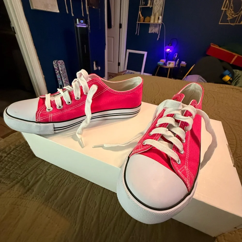Hot Pink Canvas Low-Top Sneakers | Women's 8.5 - Picture 2 of 3